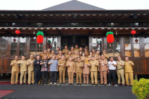 Genjot IPM Sintang, Gubernur Instruksikan Program Paket C Fleksibel bagi Pekerja