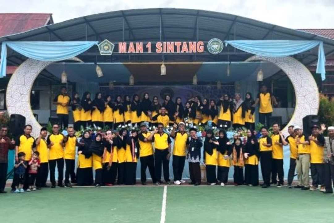 Tiga Dekade Mengabdi, MAN 1 Sintang Komitmen Bentuk Karakter Kreatif dan Islami di Bumi Senentang