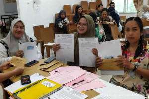 Eksekusi Tuntas, Jaksa Sintang Kembalikan Rp43 Juta Potongan Dana BOK kepada 16 Tenaga Kesehatan