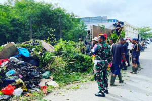 Masalah Sampah di Kota Sintang Menumpuk, Wabup Ronny Ajak Warga Hidupkan Kembali Budaya Gotong Royong