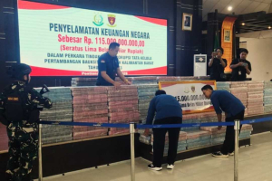 Kejati Kalbar Sita Rp115 Miliar dari Skandal Bauksit, Belum Ada Nama Tersangka