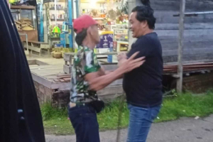 Pria Diduga ODGJ Lukai Pengendara Pakai Arit di Putussibau Diamankan Polisi